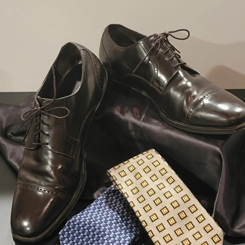 Johnston & Murphy Mens 10.5‎ W Brown Leather Cap Toe Shoes Trampoline Comfort